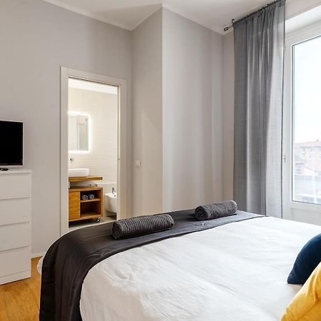 Appartamento Tortona-Navigli Luxury Desing District Wifi E Neflix Milano Esterno foto