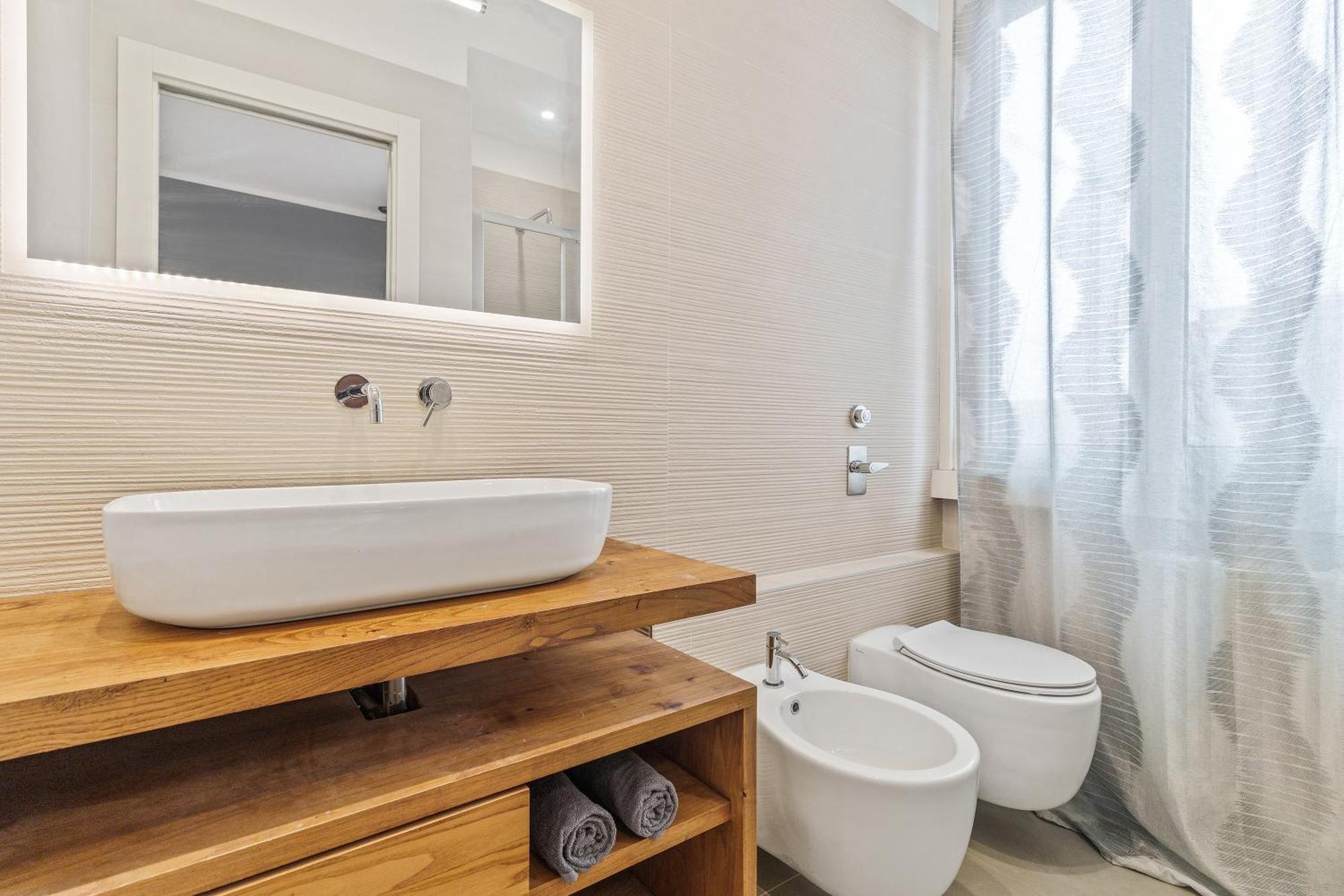 Appartamento Tortona-Navigli Luxury Desing District Wifi E Neflix Milano Esterno foto